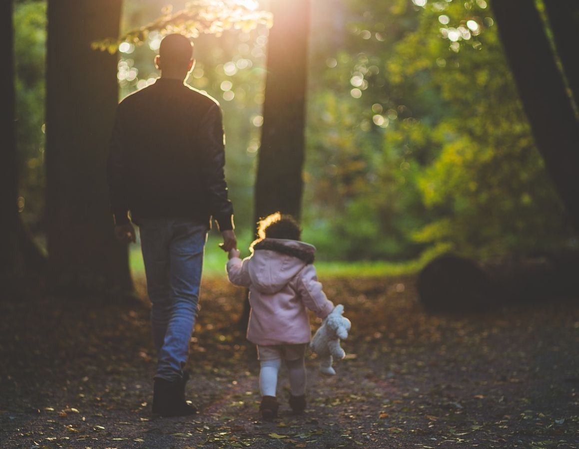 Gestación subrogada y padres solteros